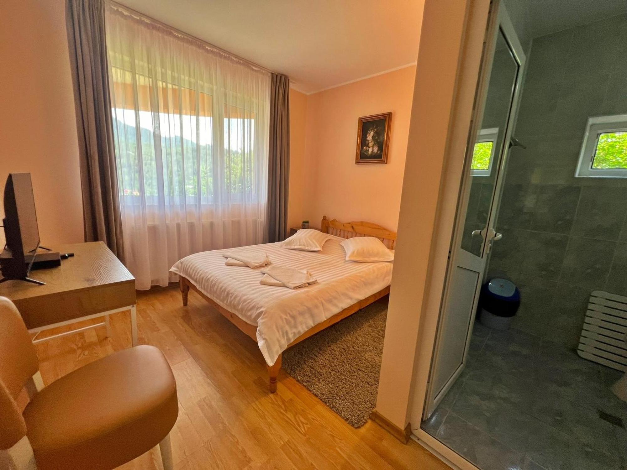 Casa Potcoava Hotel Lepsa Luaran gambar