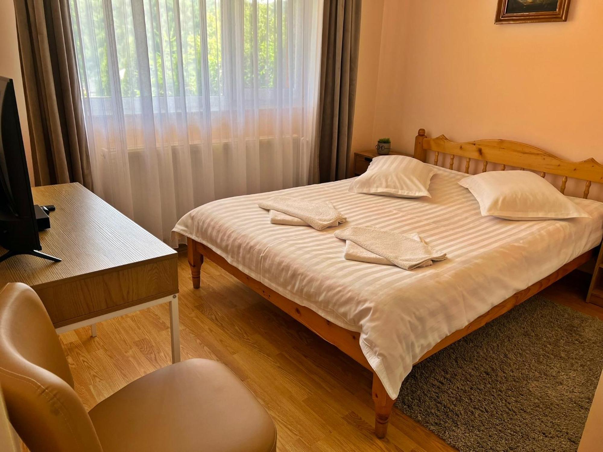 Casa Potcoava Hotel Lepsa Luaran gambar