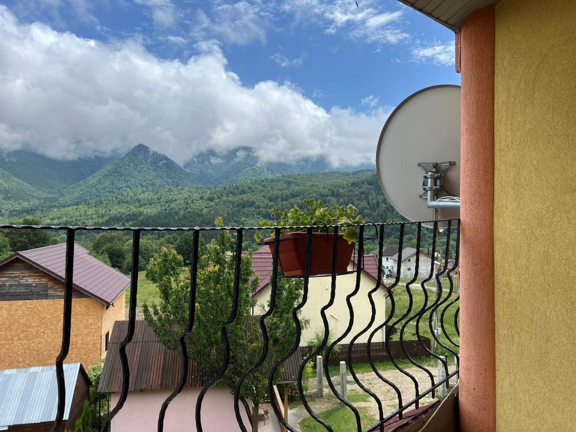 Casa Potcoava Hotel Lepsa Luaran gambar