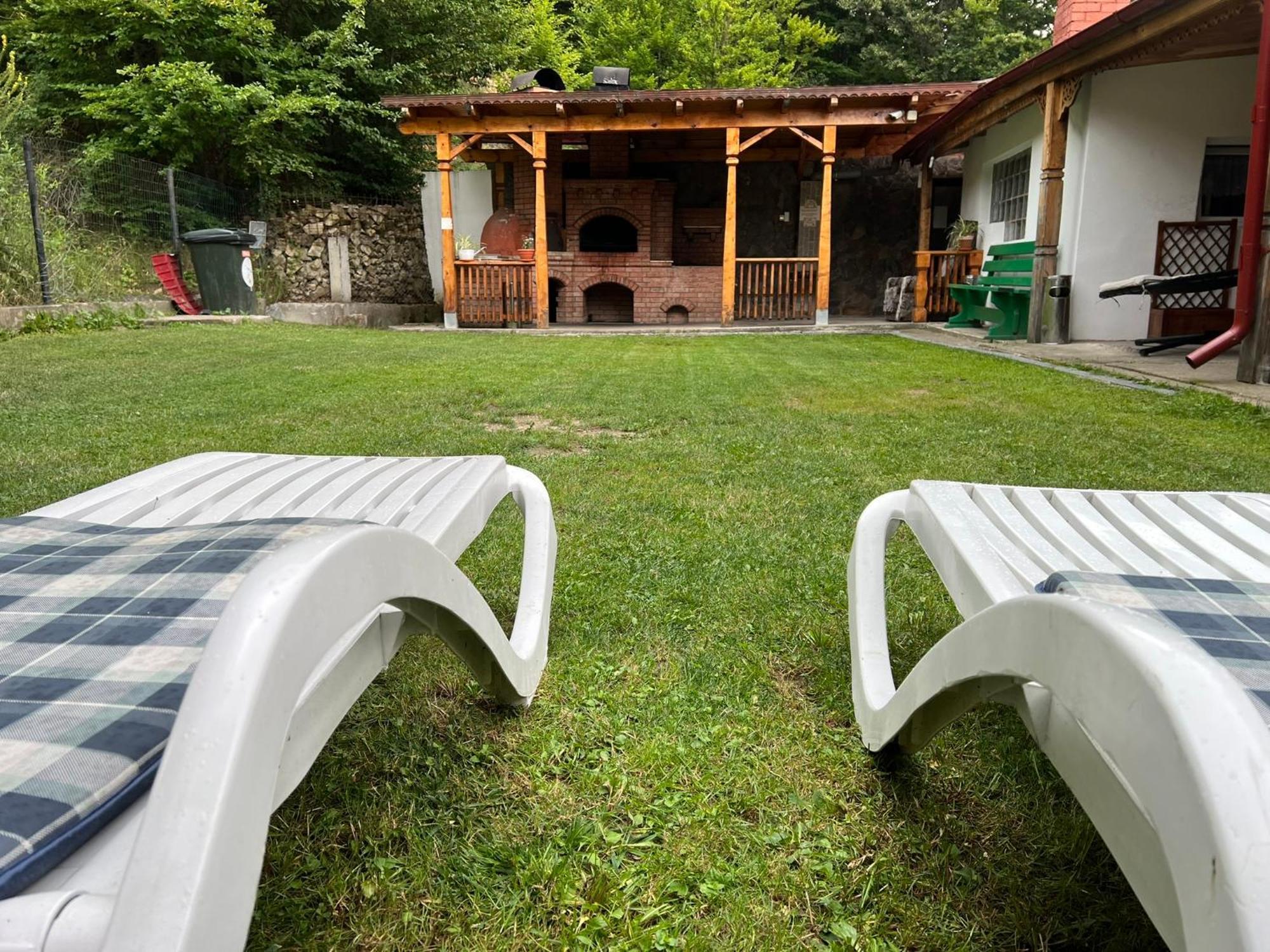 Casa Potcoava Hotel Lepsa Luaran gambar